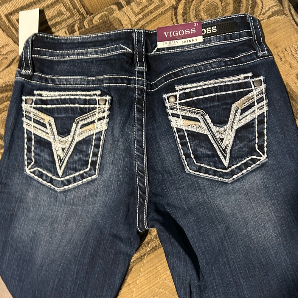 New with tags Vigoss® Dublin skinny fit jeans in dark wash